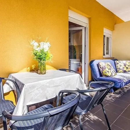 In With Sea View, Balcony, Air Conditioning, Wi-fi * Vodice
