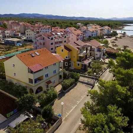 In With Sea View, Balcony, Air Conditioning, Wi-fi Vodice